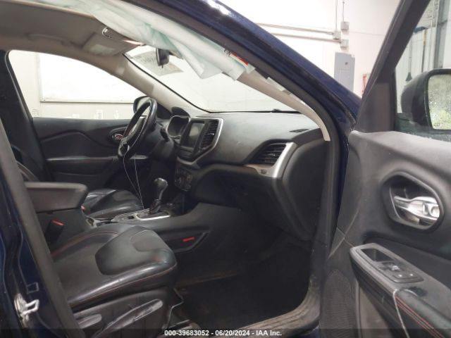 1C4PJMBS2FW710881 Jeep Cherokee Trailhawk