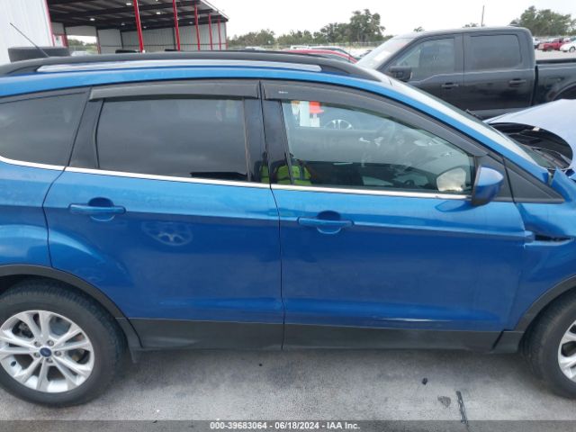 1FMCU0G99HUC13843 Ford ESCAPE SE