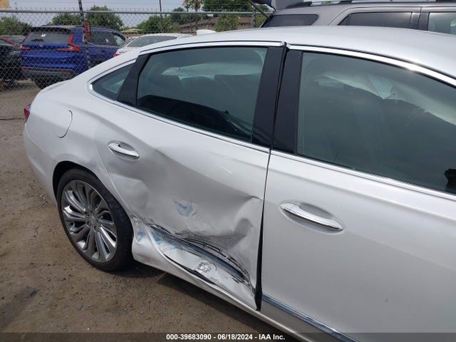 1G4ZR5SS6HU178276 Buick Lacrosse Premium