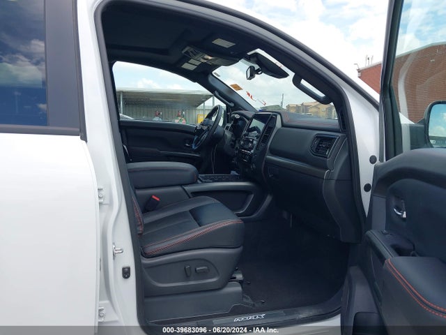 Nissan Titan Pro-4x 4x4 2024 1N6AA1ED5RN107044 Image 5