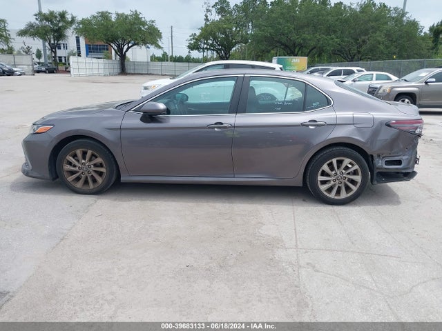 Toyota CAMRY LE 2022 4T1C11AK6NU638071 Image 14