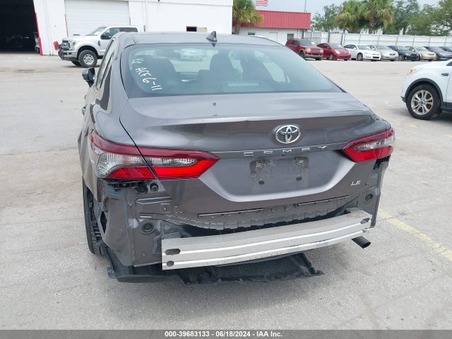 Toyota CAMRY LE 2022 4T1C11AK6NU638071 Image 6