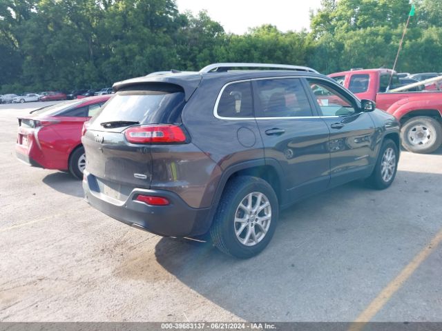 1C4PJMCB0HW666445 Jeep Cherokee Latitude 4x4