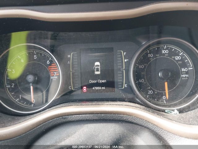 1C4PJMCB0HW666445 Jeep Cherokee Latitude 4x4