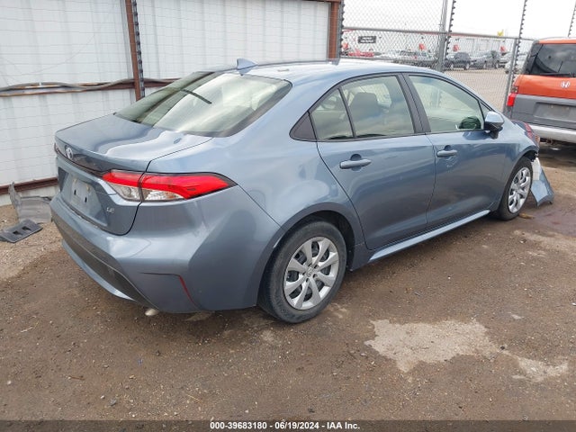 Toyota COROLLA LE 2022 JTDEPMAE5N3018583 Image 4