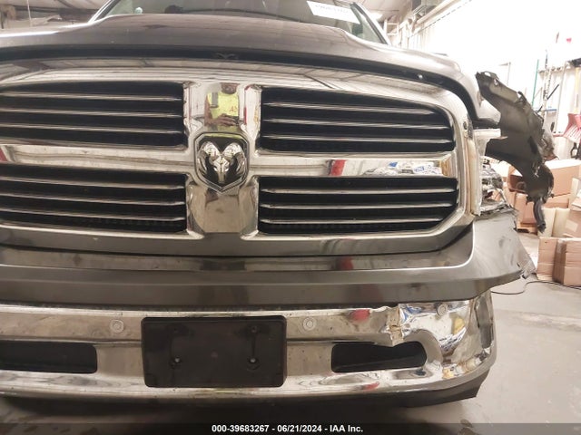 1C6RR7LT2KS621802 RAM 1500 Classic Big Horn  4x4 5'7 Box