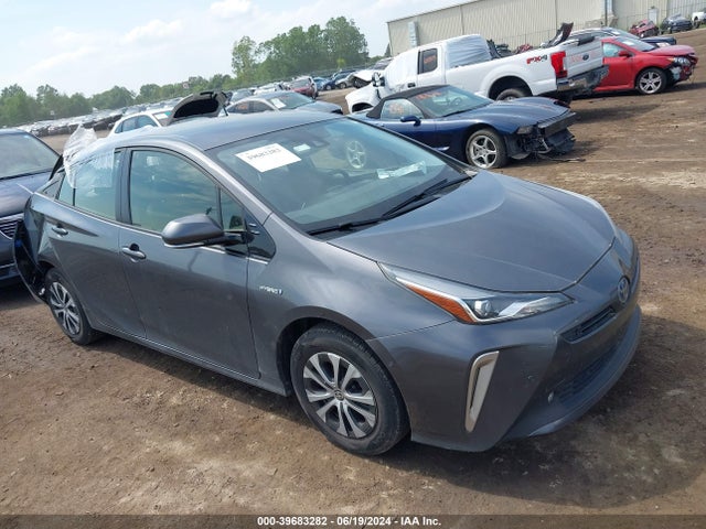 Toyota Prius Xle Awd-e 2020 JTDL9RFU3L3017136 main image