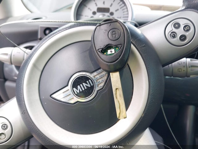 2004 MINI COOPER S WMWRE334X4TD88447 Photo 10