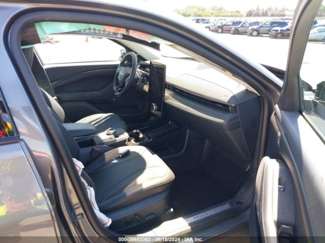3FMTK3SS1PMA33275 Ford Mustang Mach-e Premium