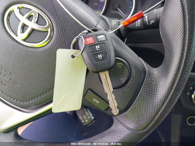 Toyota COROLLA LE 2015 2T1BURHE6FC412004 Image 11