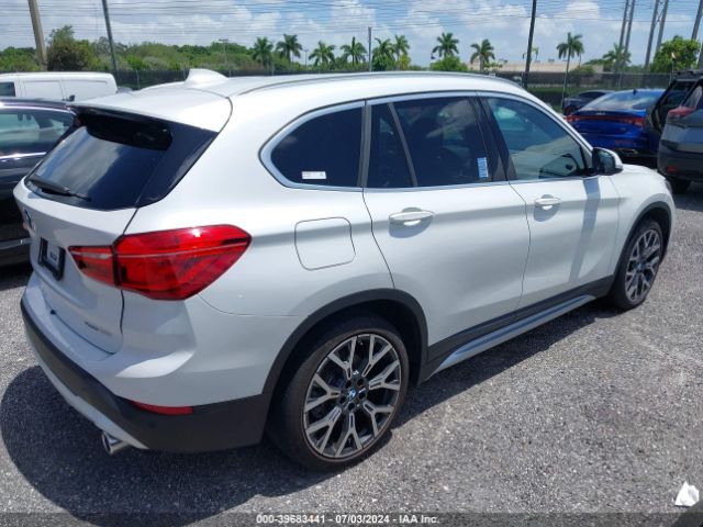 WBXJG7C01N5V26459 BMW X1 Sdrive28i