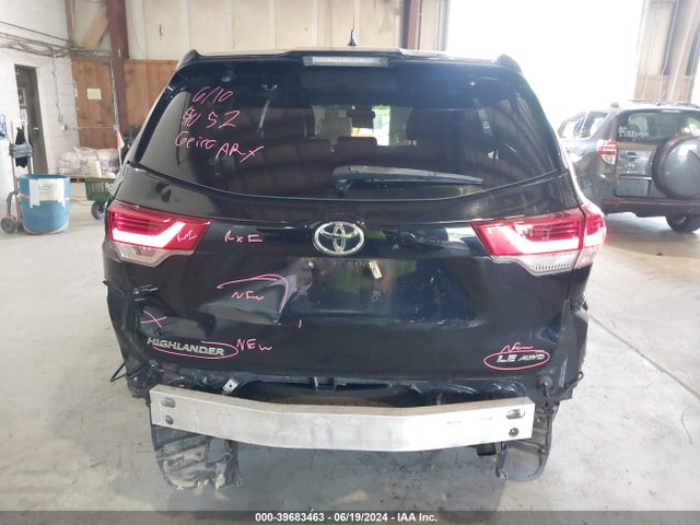 Toyota Highlander Le Plus 2019 5TDBZRFH4KS968750 Image 16