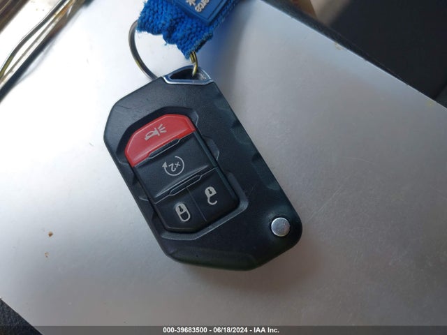 1C4HJXDG8KW653269 Jeep Wrangler Unlimited Sport S 4x4
