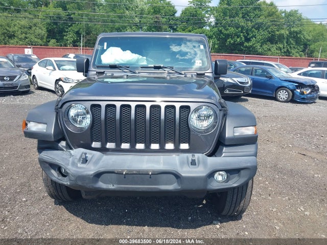 1C4HJXDG8KW653269 Jeep Wrangler Unlimited Sport S 4x4