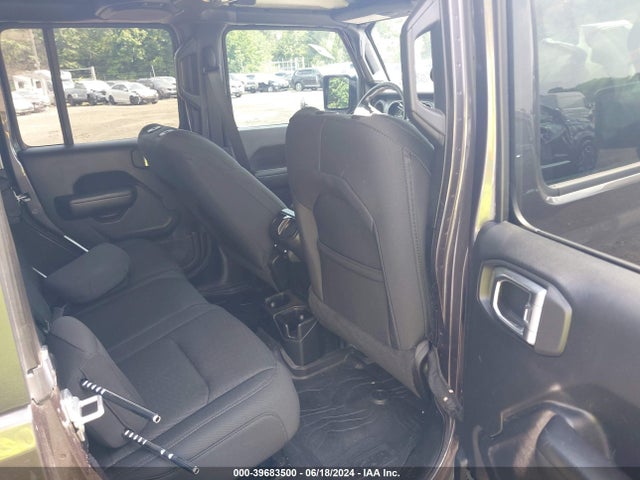 1C4HJXDG8KW653269 Jeep Wrangler Unlimited Sport S 4x4