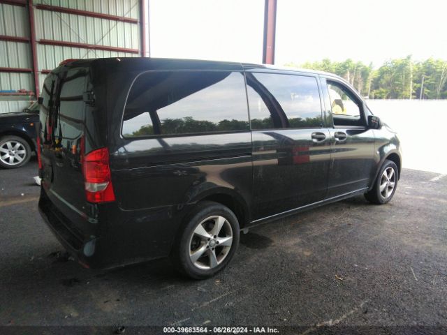 2018 MERCEDES-BENZ METRIS WD4PG2EE1J3354805 Photo 3