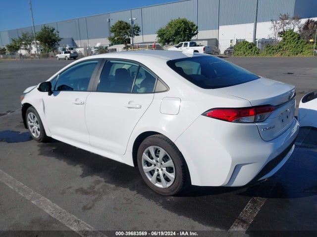 Toyota COROLLA LE 2022 5YFEPMAE2NP329685 Image 3