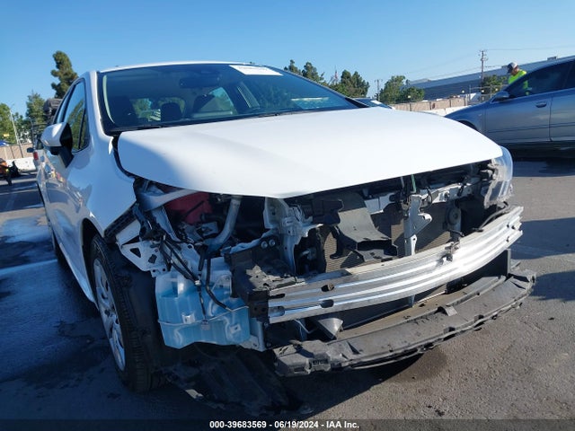 Toyota COROLLA LE 2022 5YFEPMAE2NP329685 Image 6