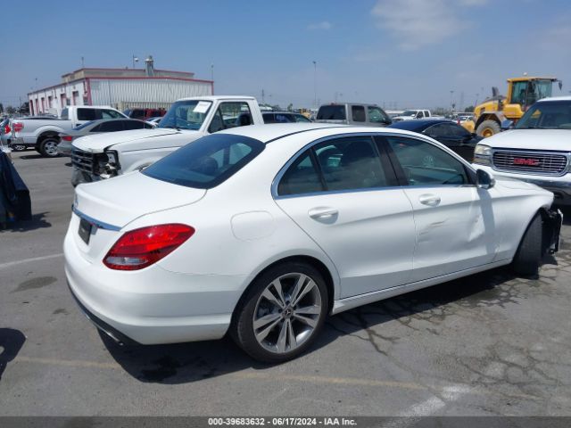 55SWF4JB3JU277226 Mercedes-Benz C 300