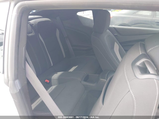 Chevrolet Camaro 1lt 2017 1G1FB1RX3H0186454 Image 8