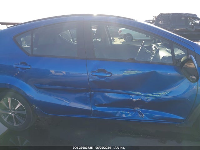 Toyota Prius C Three 2018 JTDKDTB37J1603982 Image 14