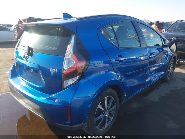 Toyota Prius C Three 2018 JTDKDTB37J1603982 Image 4