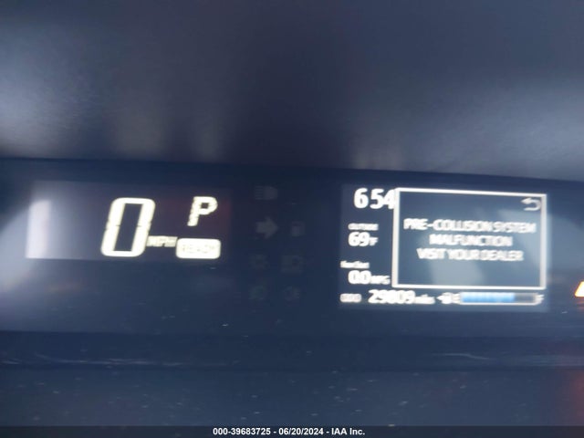 Toyota Prius C Three 2018 JTDKDTB37J1603982 Image 7