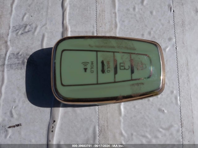 Toyota Rav4 Xle Premium 2022 2T3C1RFV3NW230944 Image 11