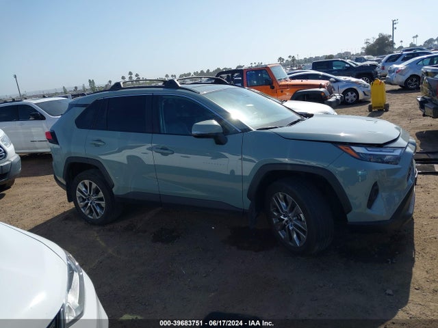 Toyota Rav4 Xle Premium 2022 2T3C1RFV3NW230944 Image 13