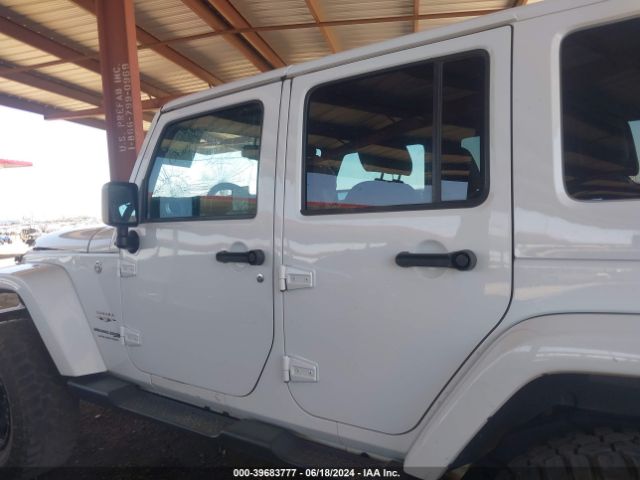 1C4BJWEG0JL902422 Jeep Wrangler Jk Unlimited Sahara