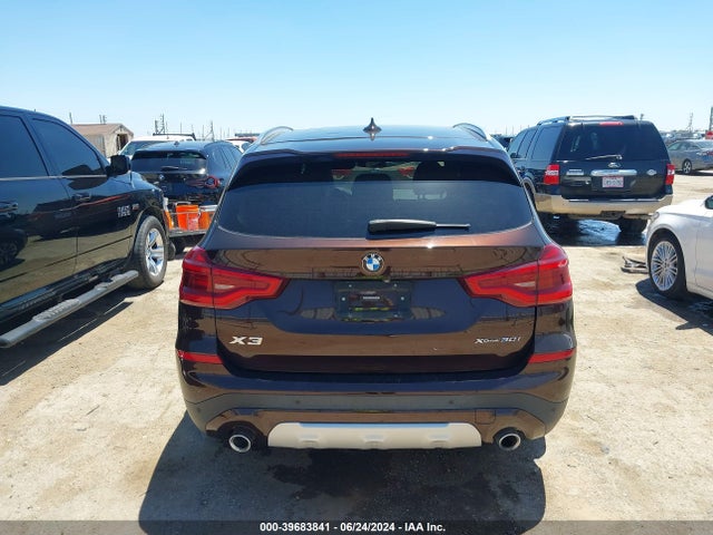 BMW X3 Xdrive30i 2018 5UXTR9C53JLD72058 Image 16