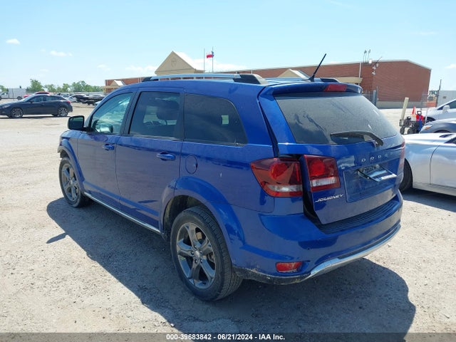 3C4PDCGB2FT698084 Dodge Journey Crossroad