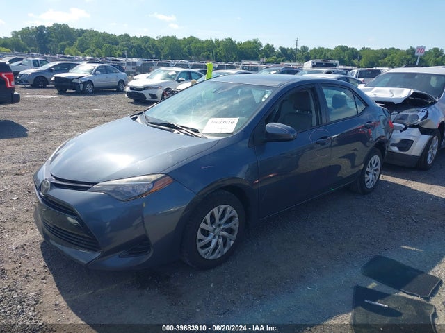 Toyota COROLLA LE 2017 2T1BURHE3HC828689 Image 2