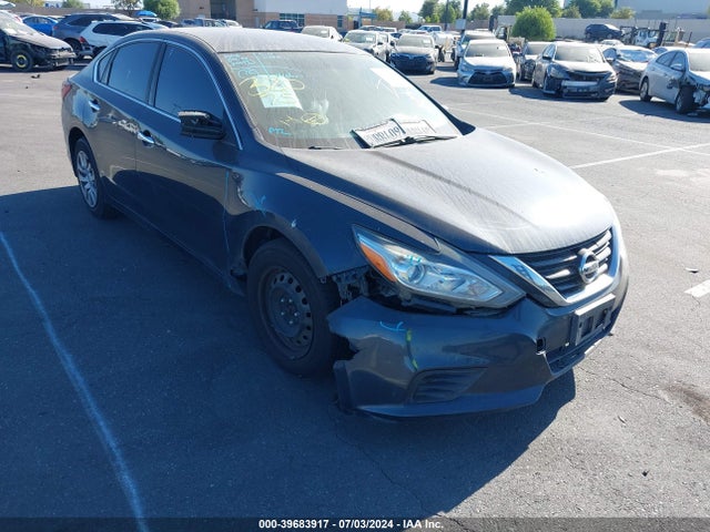 2018 1N4AL3AP0JC135249 main image
