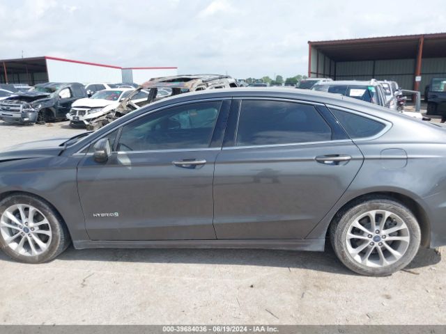 3FA6P0MU2KR264154 Ford Fusion Hybrid Sel