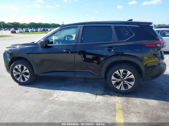 JN8BT3BA0PW420215 Nissan Rogue Sv Fwd