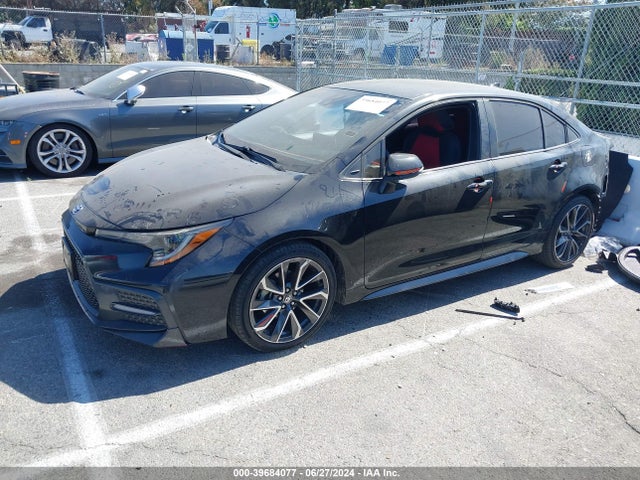 Toyota COROLLA SE 2020 5YFS4RCE5LP031666 Image 2