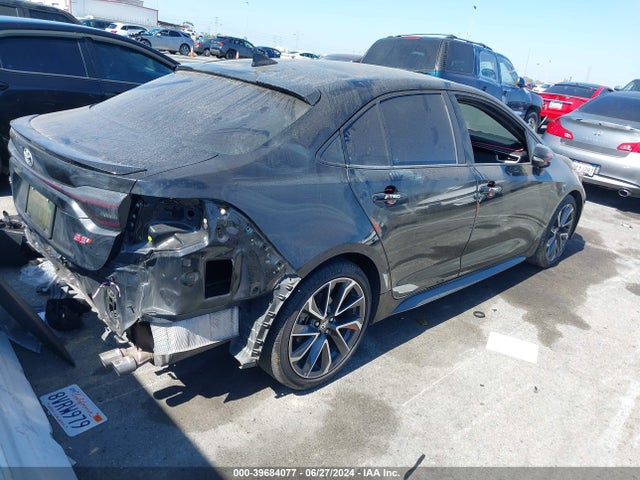 Toyota COROLLA SE 2020 5YFS4RCE5LP031666 Image 4