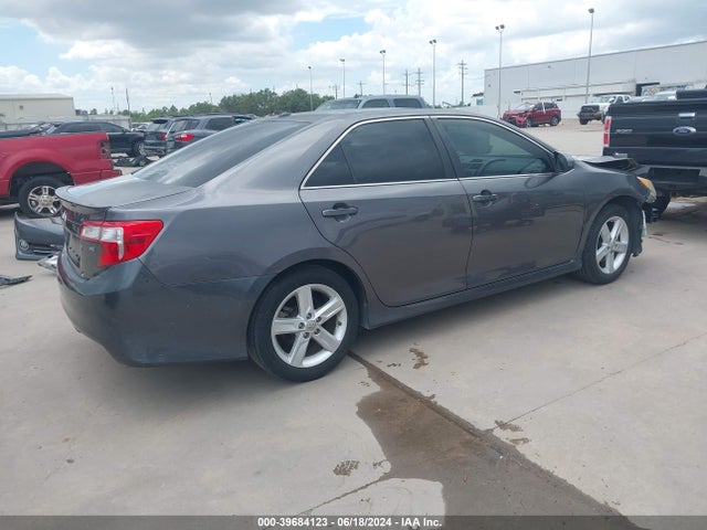 Toyota CAMRY SE 2014 4T1BF1FK9EU847956 Image 4