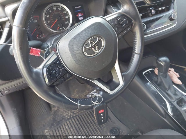 Toyota COROLLA SE 2021 JTDP4MCE7MJ059631 Image 11