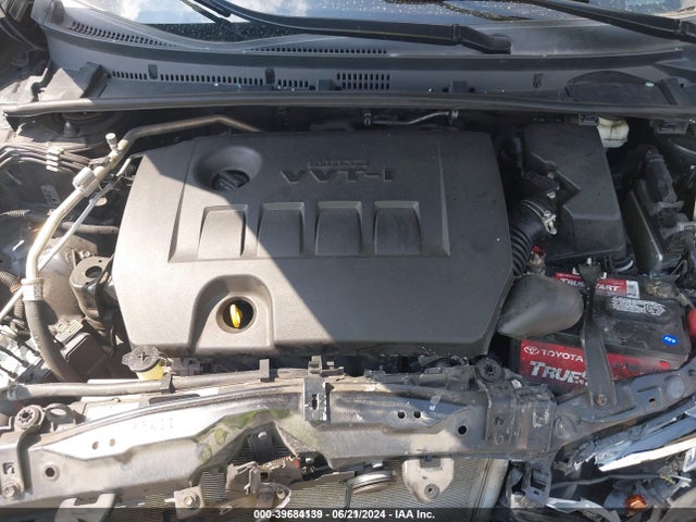Toyota COROLLA LE 2018 2T1BURHE6JC984764 Image 10