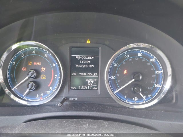 Toyota COROLLA LE 2018 2T1BURHE6JC984764 Image 16