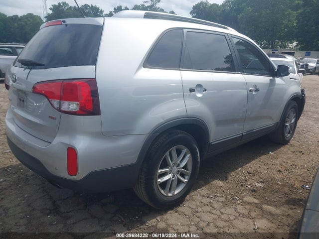KIA SORENTO LX 2014 5XYKT3A62EG499910 Image 4