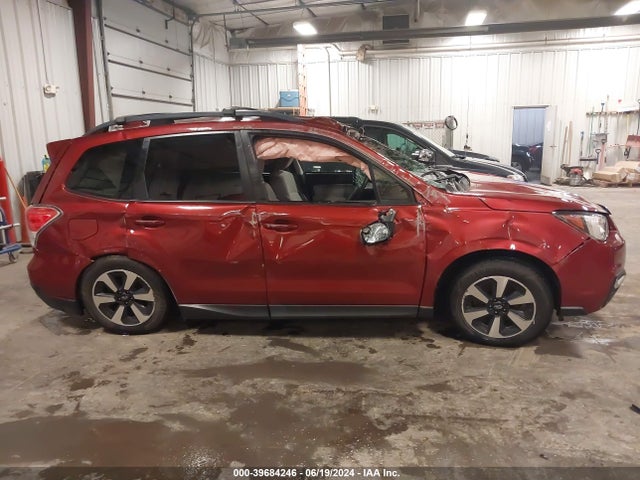 Subaru Forester 2.5i Premium 2017 JF2SJAEC8HH545831 Image 14
