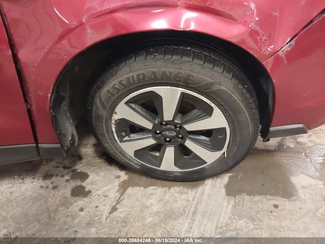 Subaru Forester 2.5i Premium 2017 JF2SJAEC8HH545831 Image 17