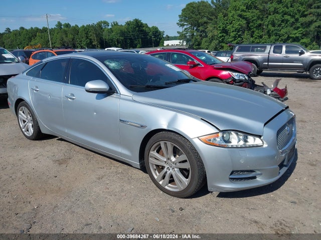 2011 JAGUAR XJ SAJWA1CB9BLV16936 Photo 0