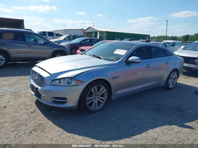 2011 JAGUAR XJ SAJWA1CB9BLV16936 Photo 1