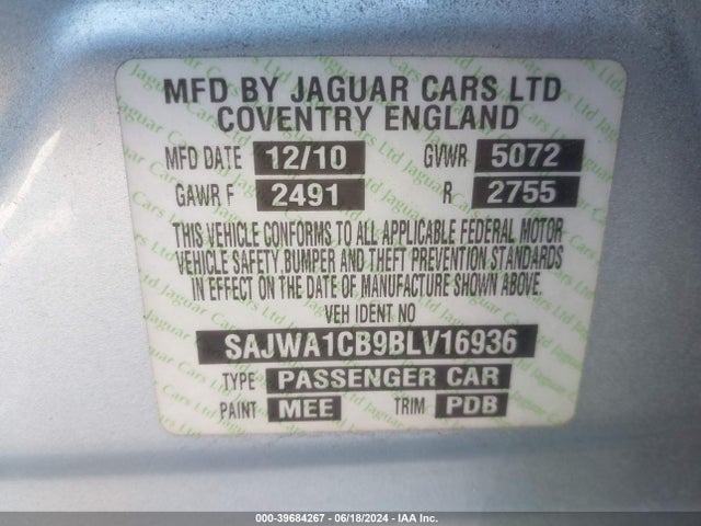 2011 JAGUAR XJ SAJWA1CB9BLV16936 Photo 8