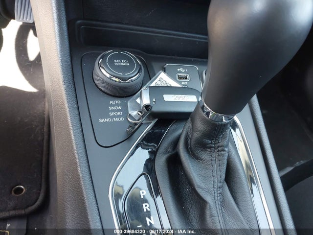 1C4PJMMB2PD111683 Jeep Cherokee Altitude Lux 4x4