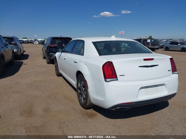 2C3CCARG5NH134567 Chrysler 300 Touring Awd